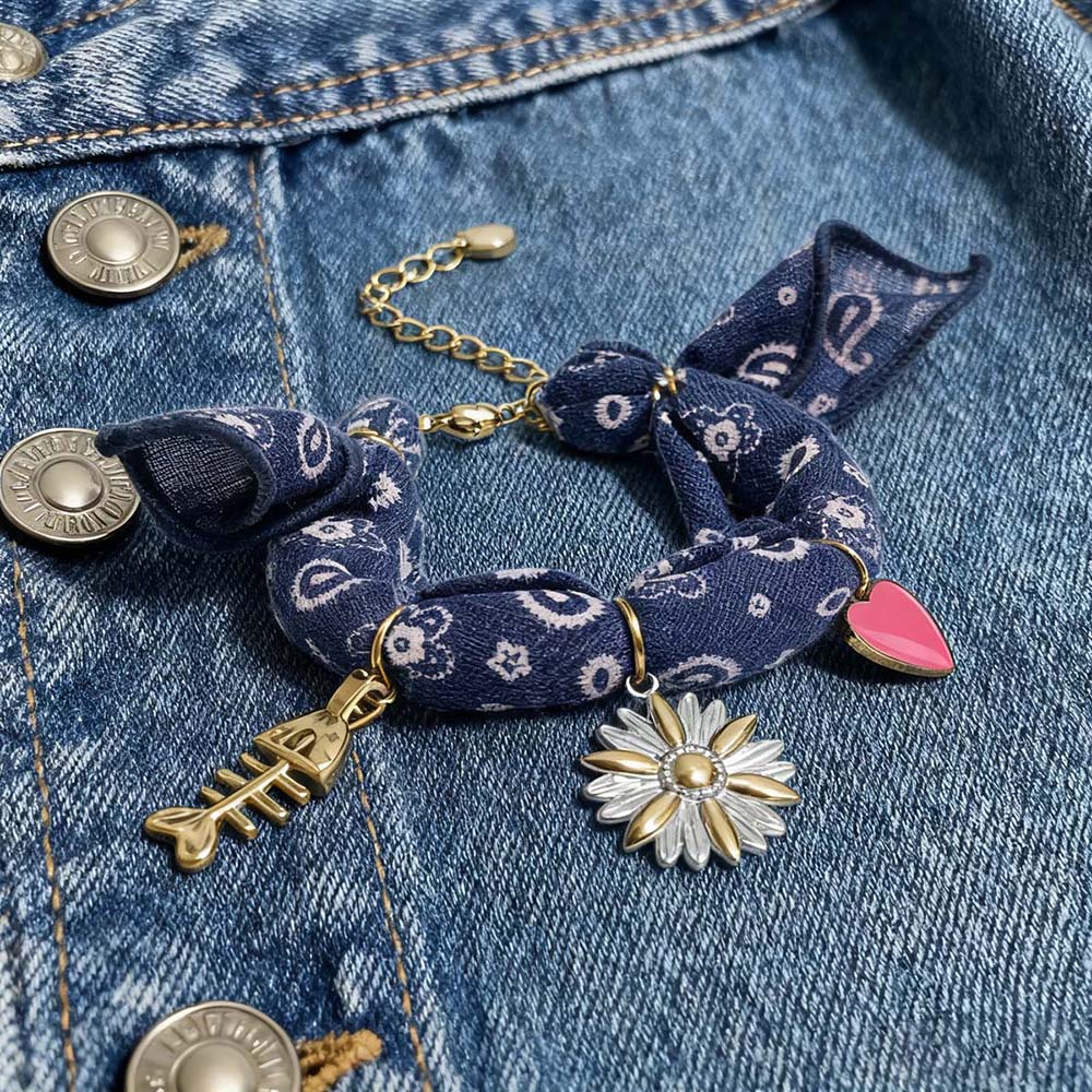 Fish Bone Flower Bracelet
